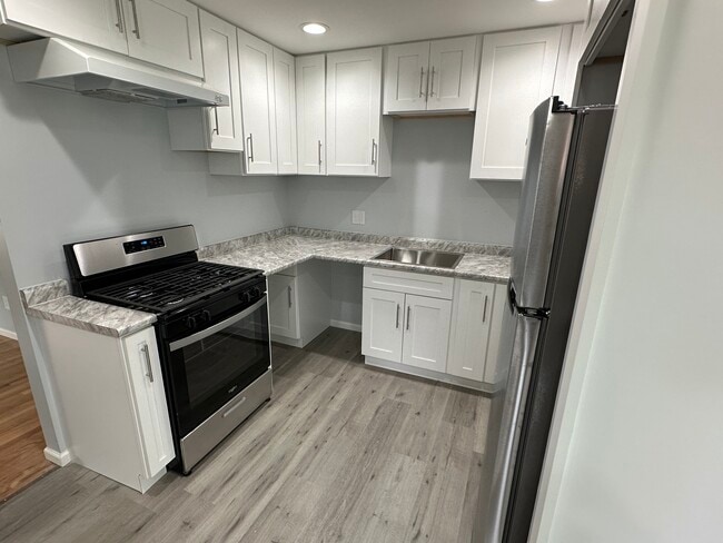 Photo - 31074 Birchwood St