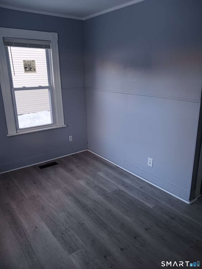 Photo - 28 Crescent St Unit 2