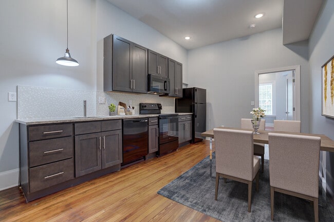 Photo - 1308 Floyd Ave Unidad 2 bedroom