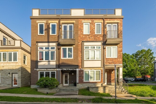 Photo - 226 22nd St
