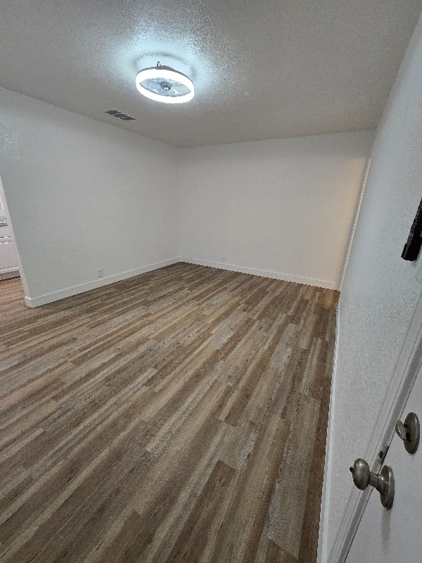 Photo - 1610 E Yale Ave Unidad 1610