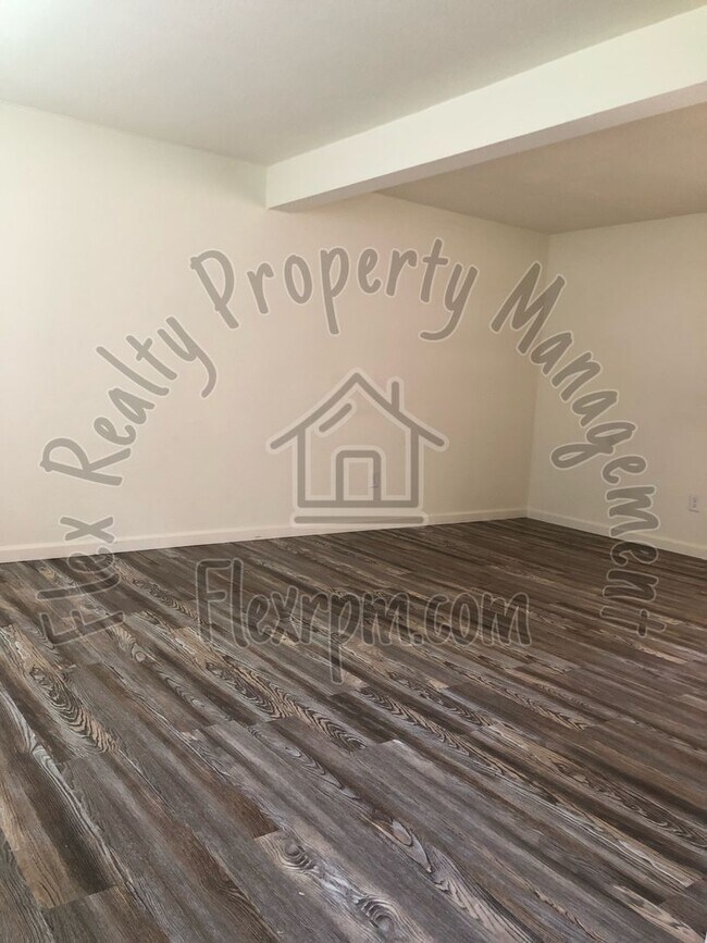 Photo - West Side Town Home - Sylvania Schools!!!