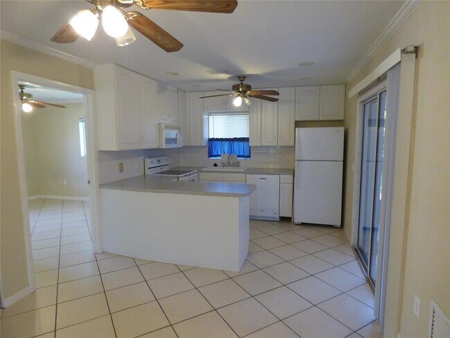 Photo - 2660 Lear Rd