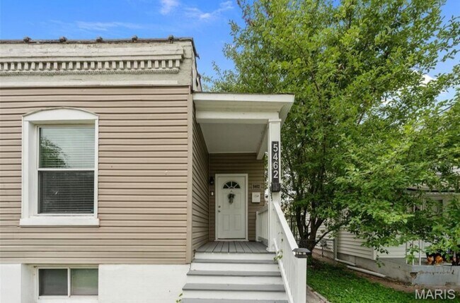 5462 Christy Ave