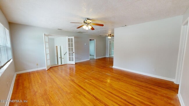 Photo - 8229 Hogan Rd