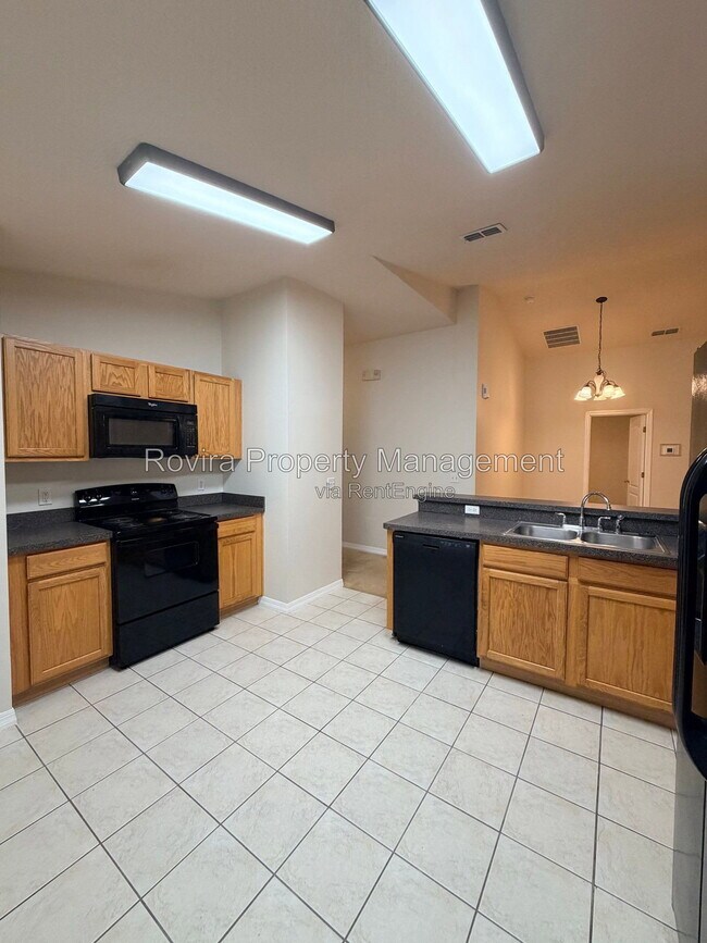 Photo - 175 Ridgebrook Ct