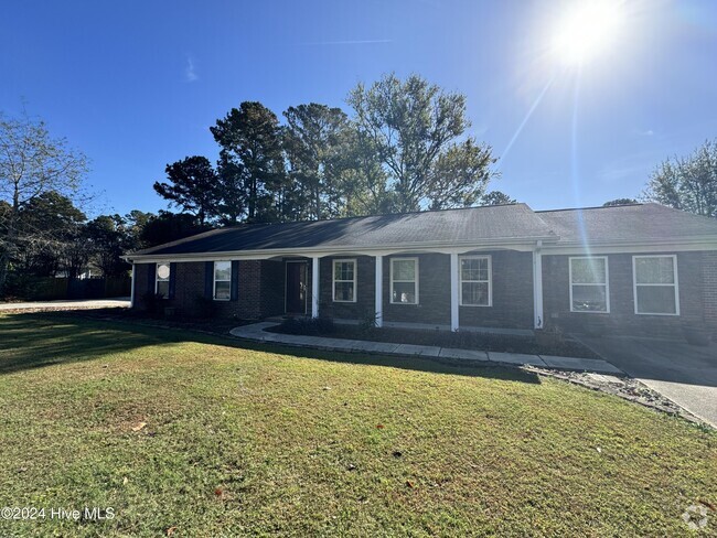 Building Photo - 107 Plantation Blvd Rental