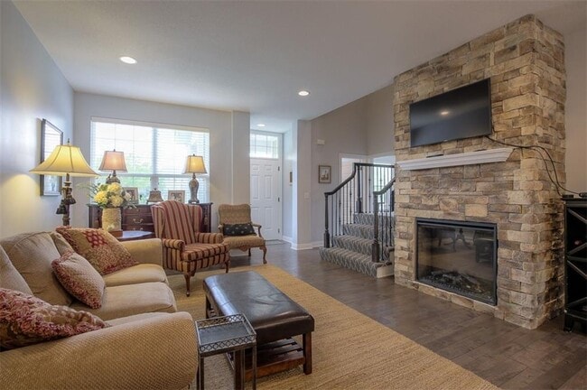 Photo - 15753 Foster