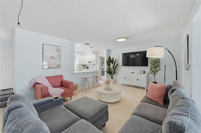 Photo - 4044 Country Club Blvd