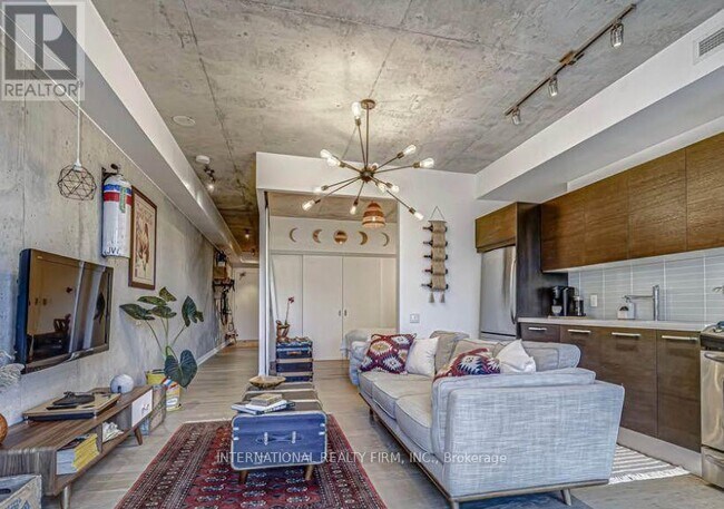 Photo - 318 King St E Unité 301