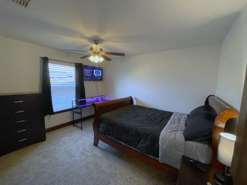 Photo - 3002 Oakley St