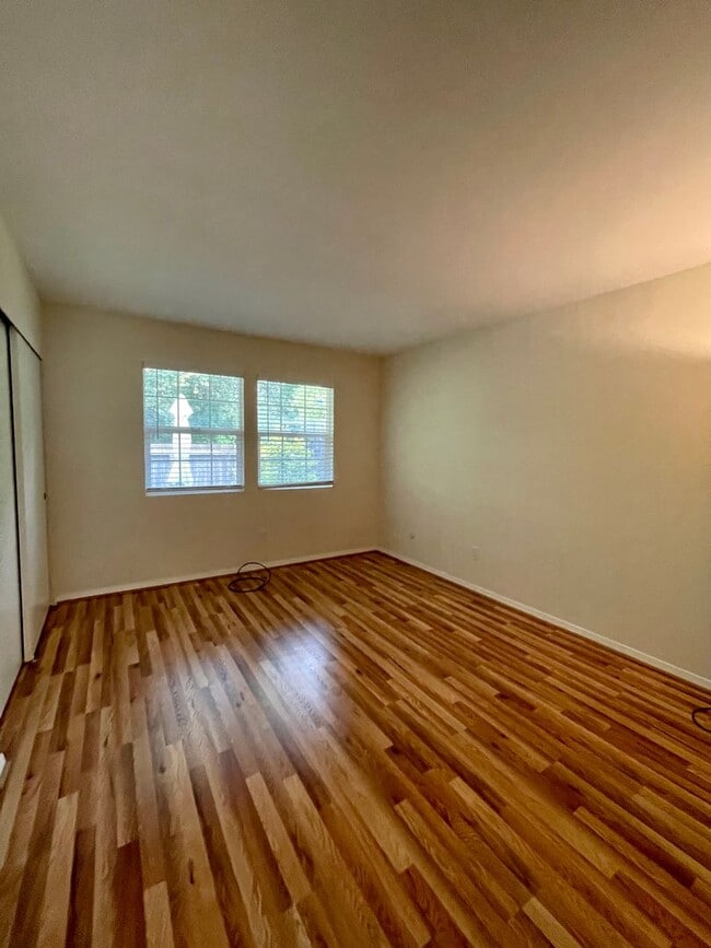 Photo - Beautiful Unit in Gated Community!