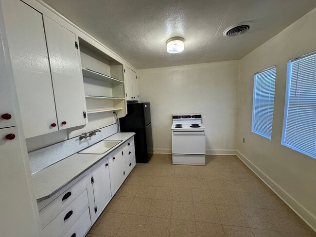 Photo - N Richardson Duplex Unit 1209 A N Richardson (106)