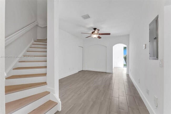 Photo - 3907 SW 155th Ave