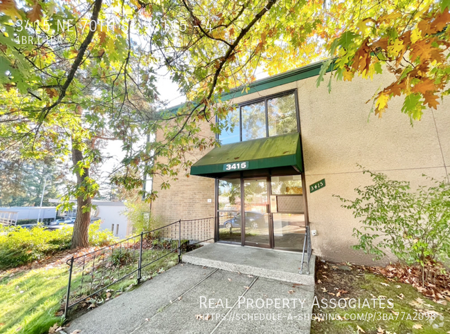 Building Photo - Spacious 1-Bedroom Available in Ravenna! *... Unit 4 Rental