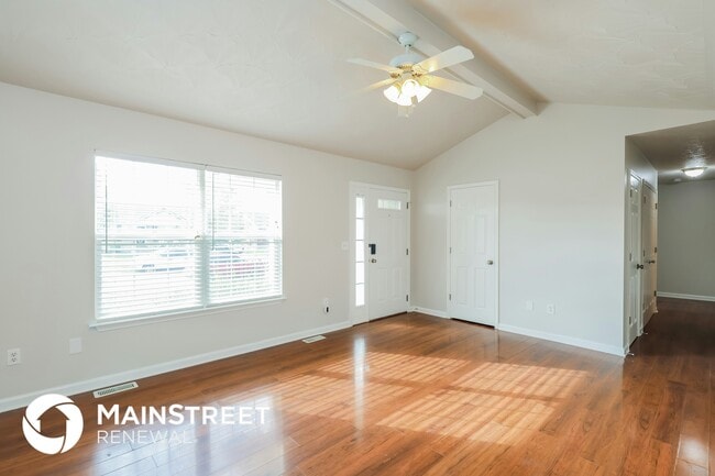 Photo - 161 Drake Dr