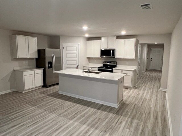 Photo - 4733 Airmen Dr