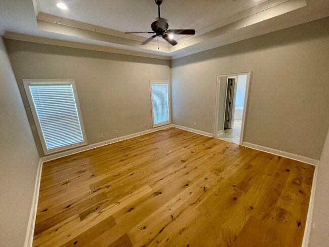 Photo - Amazing Home For Rent in Deerfield