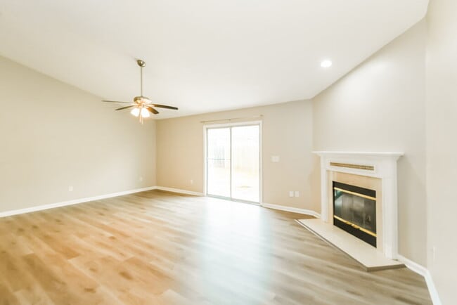 Photo - 3794 Blackthorn Ct