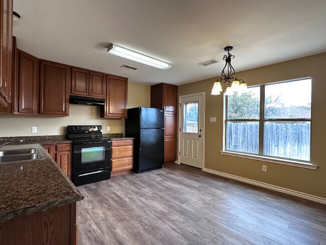 Photo - 5109 Graceland Dr