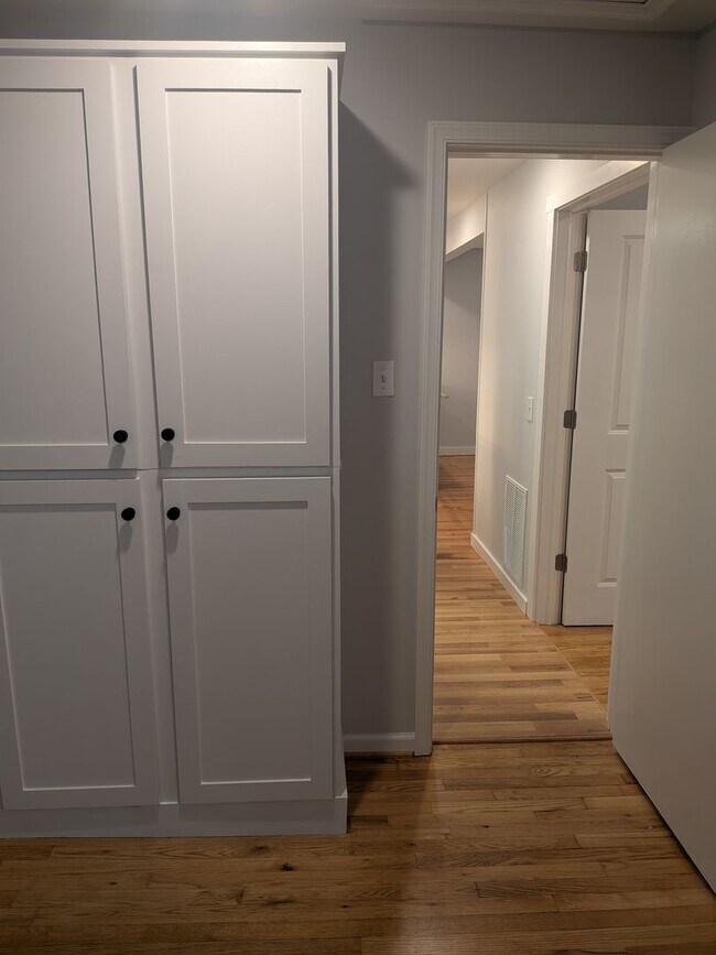 Photo - Single Family Home Near the Hospital & Minutes from Downtown Lexington