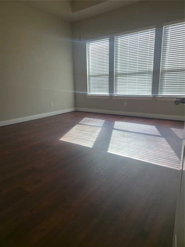 Photo - 4218 Davis Oak Dr