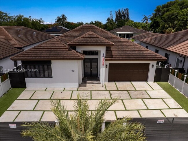 Photo - 1550 SW 89th Ct