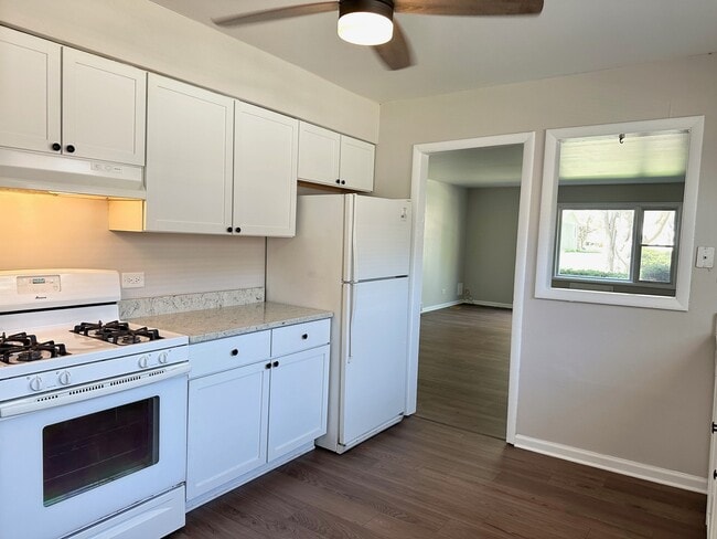 Photo - 525 Ryan Ln Unit A