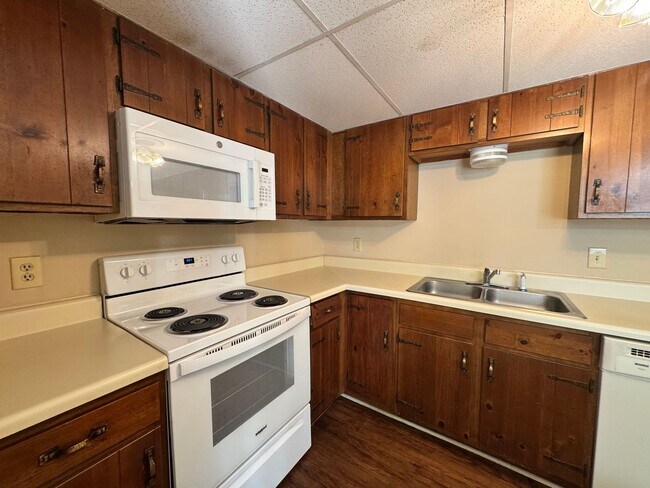 Photo - Great Location - Campbell County Townhome (176 Kitty Hawk Square)