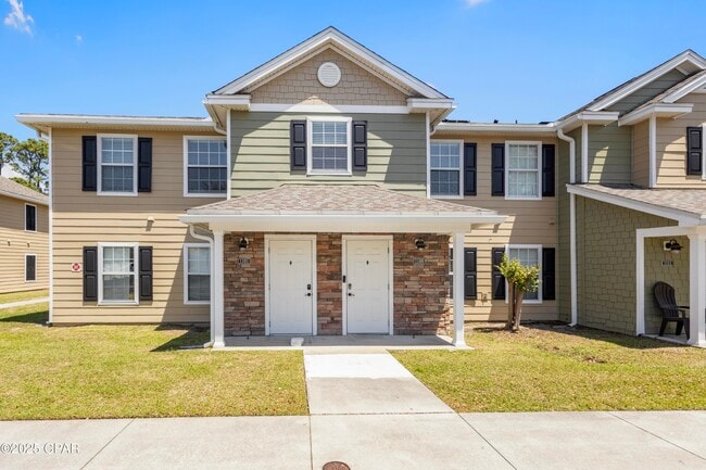 Building Photo - 1109 Lighthouse Rd