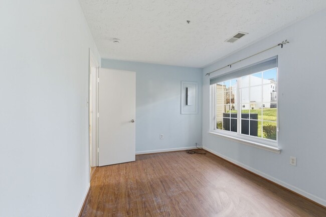 Photo - Charming 2 BR/2 BA Condo Home in Upper Marlboro!