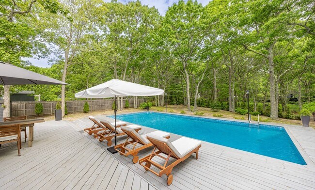 Photo - 43 Wooded Oak Ln