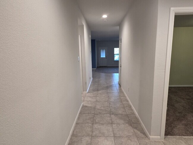 Photo - 3128 Winoak Dr