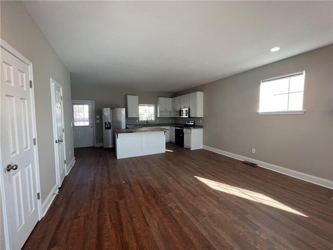 Photo - 522 Liberty Pk Dr