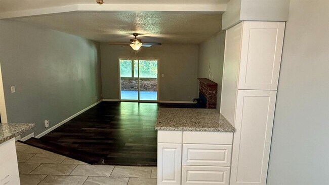 4829 E Santa Ana Ave