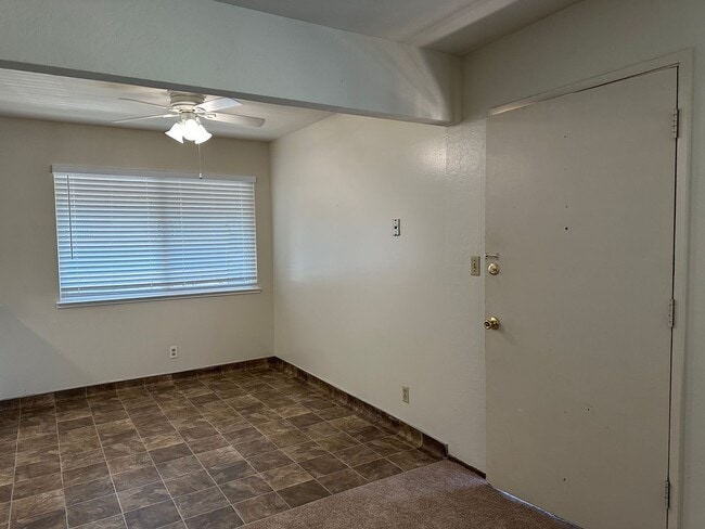 Photo - 1147 Leigh Ave Unit 2