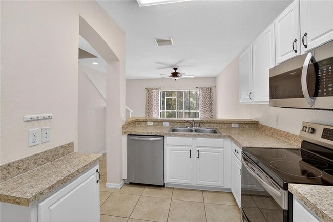 Photo - 15843 Fishhawk View Dr