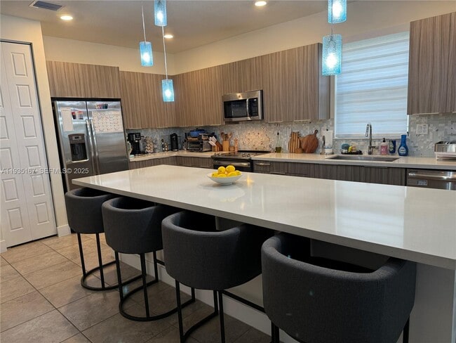 Photo - 15822 NW 91st Ave