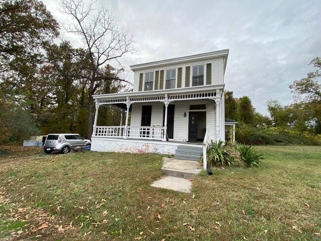 Building Photo - 12020 Winfree St Unit 4