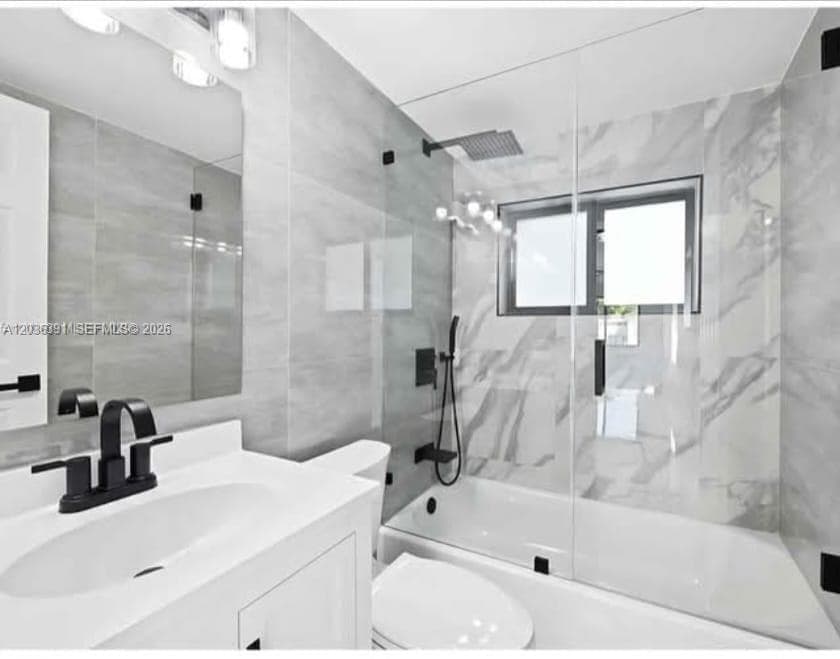 Photo - 721 SW 5th Ct Unidad 0