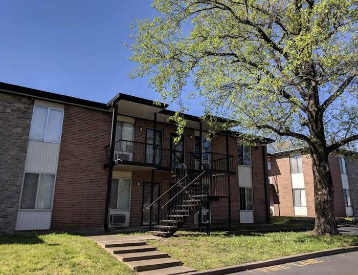 Photo - 2601 Hillsboro Pike (Nashville, TN)