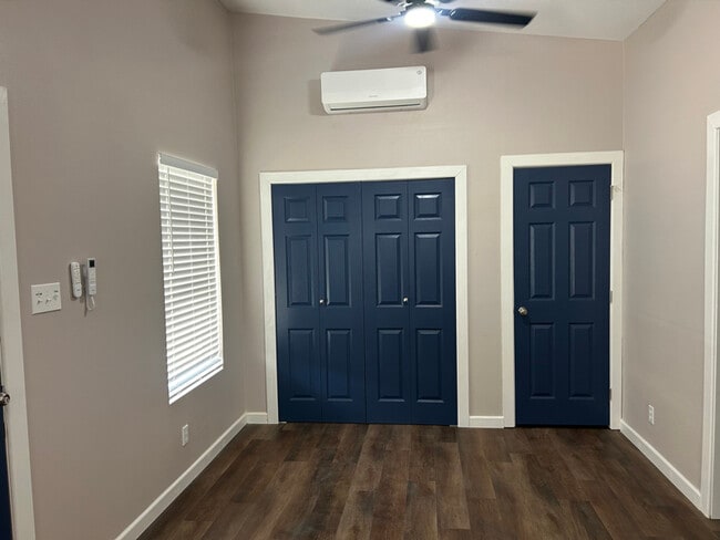 Photo - 8413 Jaime Cavazos St