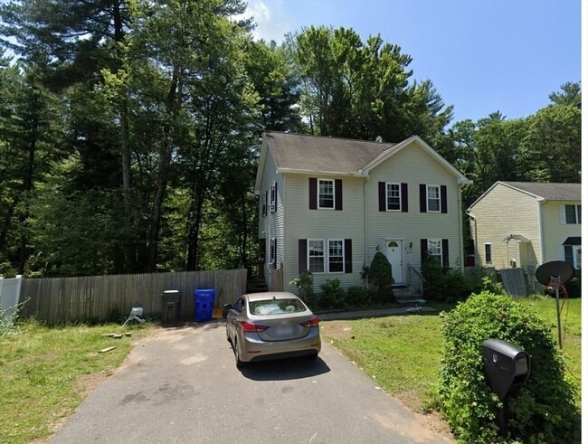 Building Photo - 229 Ramblewood Dr