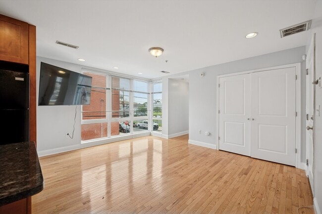 Photo - 1856 N 17th St Unit 3