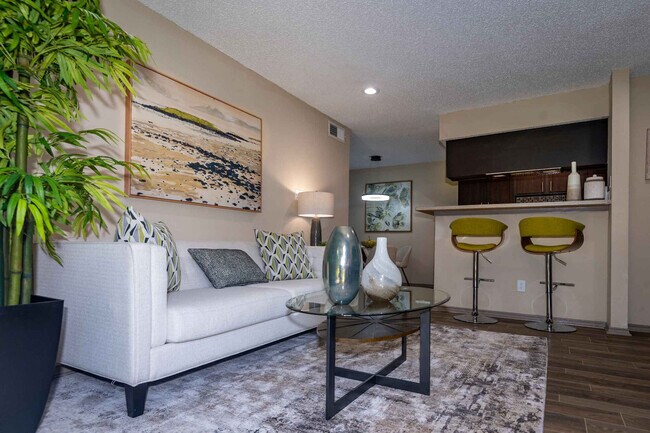 Photo - Park West Apartments