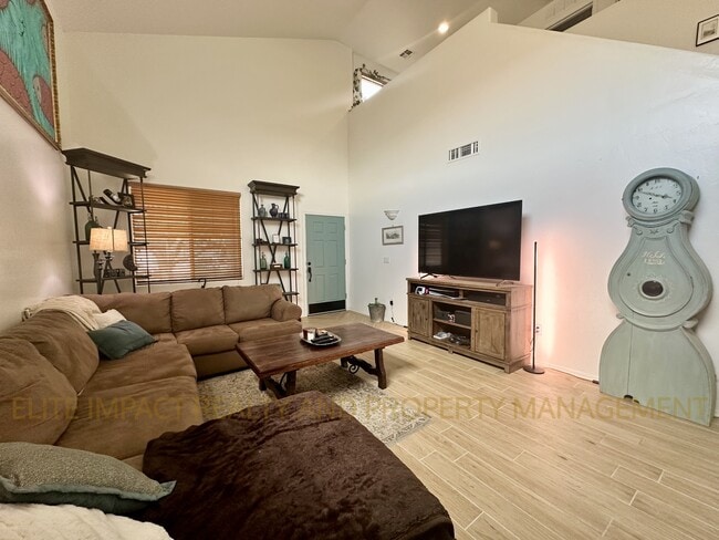 Photo - 10582 S Margie Pl