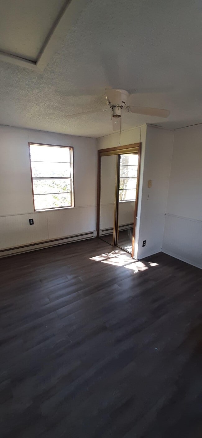 Photo - 17237 N Hwy 71