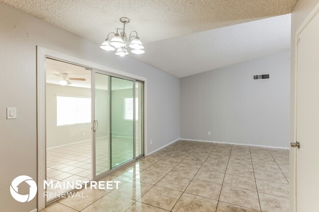 Photo - 7719 W Clayton Dr