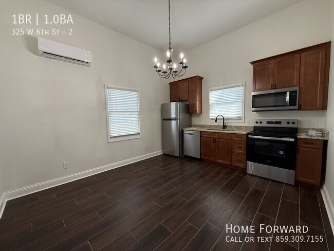 Photo - 325 W 6th St Unit 2