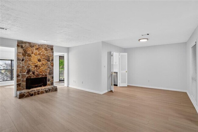 Photo - 8740 Roswell Rd Unit 9C